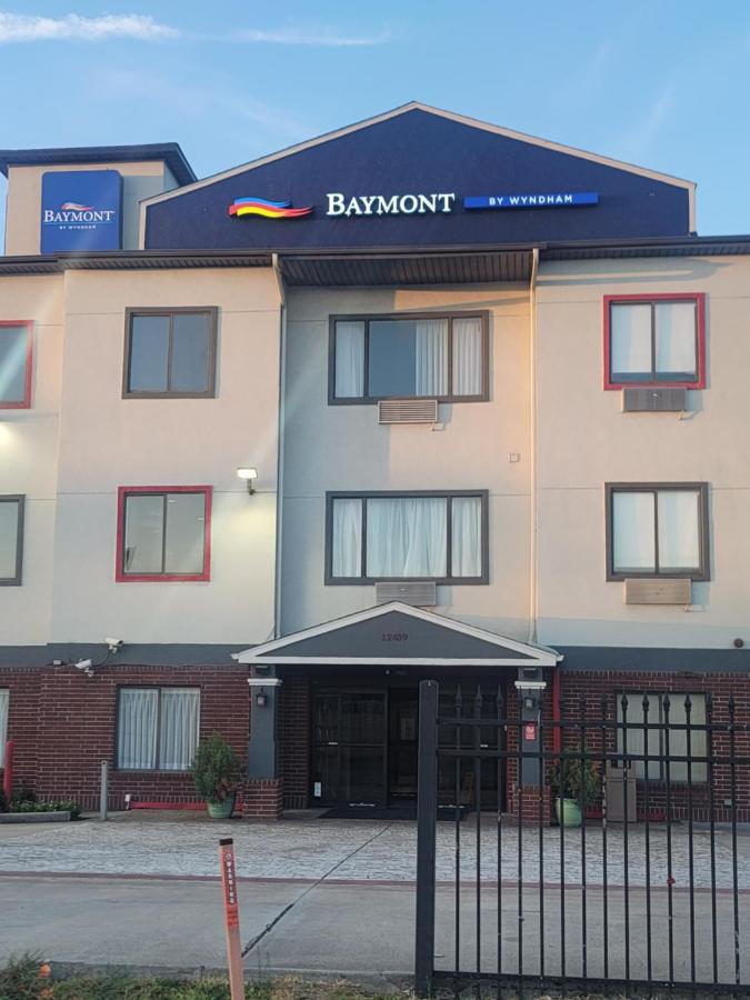 Baymont By Wyndham Houston Brookhollow Экстерьер фото